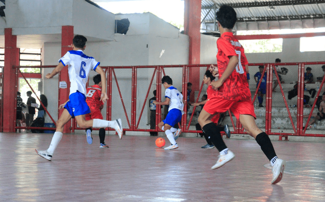 SEMIFINAL SMA N 10 SEMARANG VS SMK N 3 SEMARANG